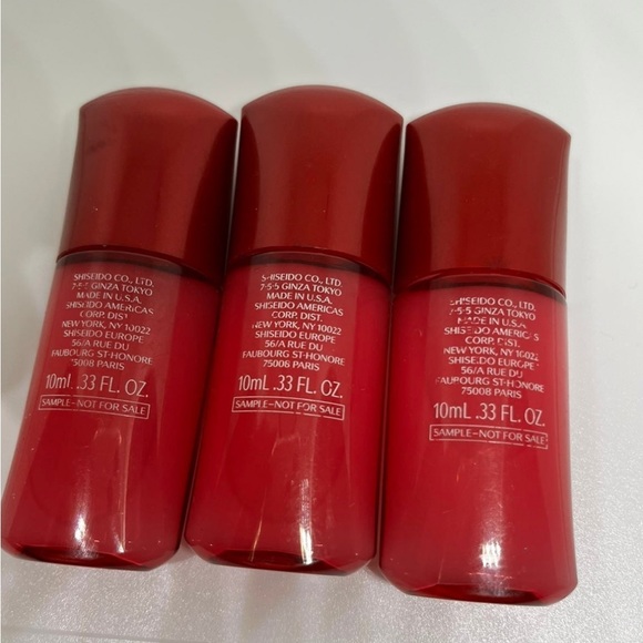 Shiseido Power infusing concentrate Bundle
.33oz X 3
Will be package carefully. - Picture 3 of 3